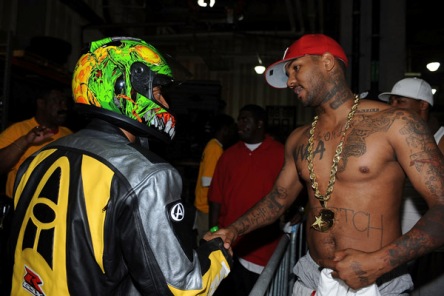 Ludacris ft. The Game – Willy Northpole – Call Up The Homies