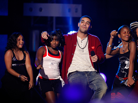 Drake – Young Jeezy – Lose My Mind (Remix) @ Bet Awards