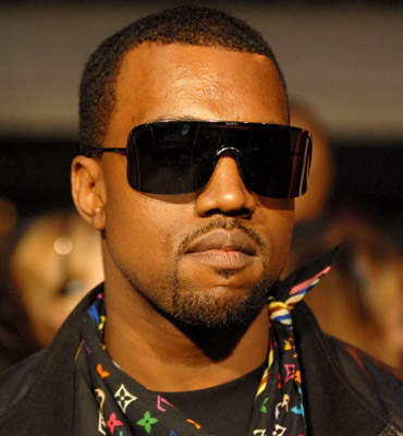 Kanye West – Champion