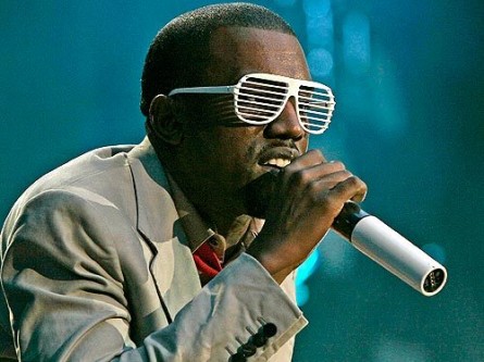 Kanye West – Attack Caught On Tape